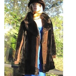 TISSAVEL HILLMOOR VINTAGE FAUX FUR COAT WITH GENUINE SUEDE TRIM SIZE MEDIUM